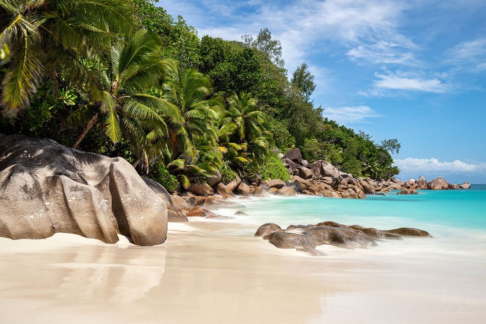 Beaches and activities in Seychelles